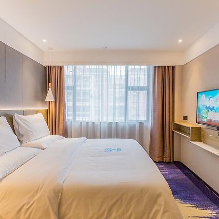 Lifu Hotel Wankel Jiang Tai Road Metro Station Branch 广州 外观 照片