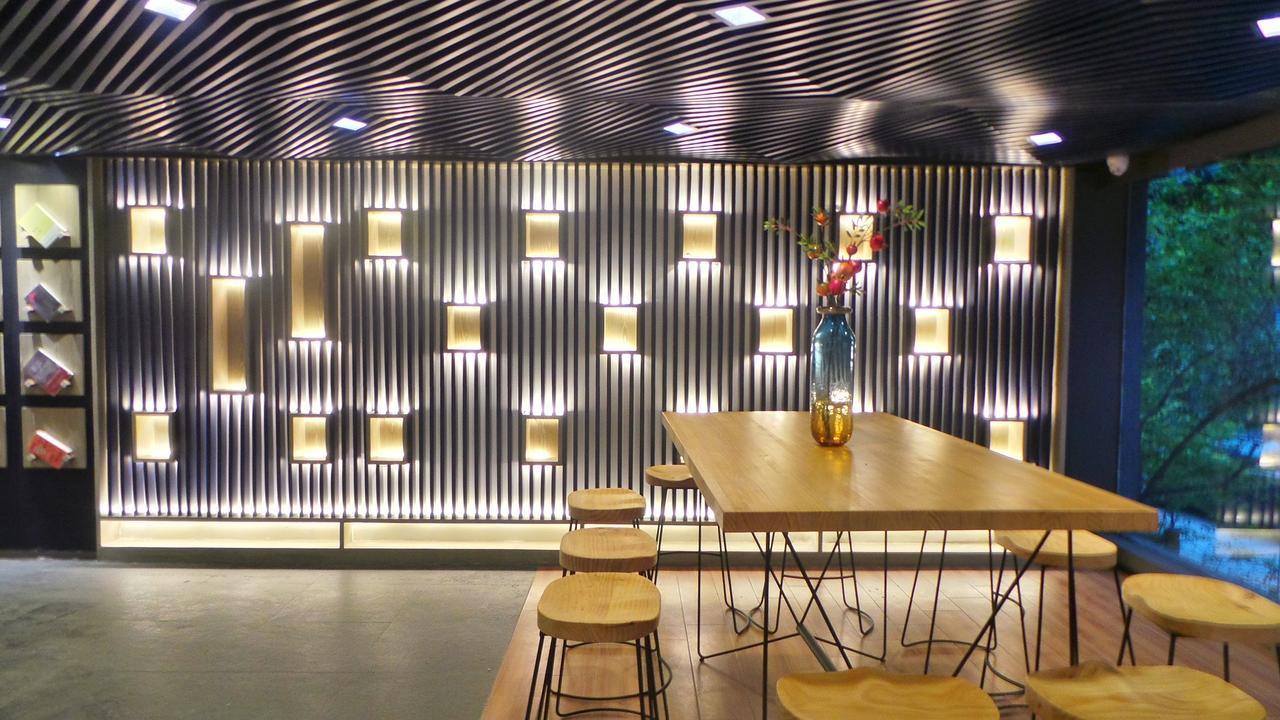 Lifu Hotel Wankel Jiang Tai Road Metro Station Branch 广州 外观 照片
